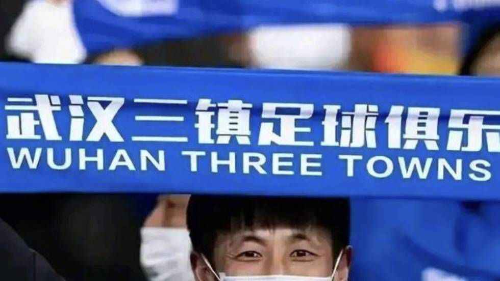 摸摸下面视频