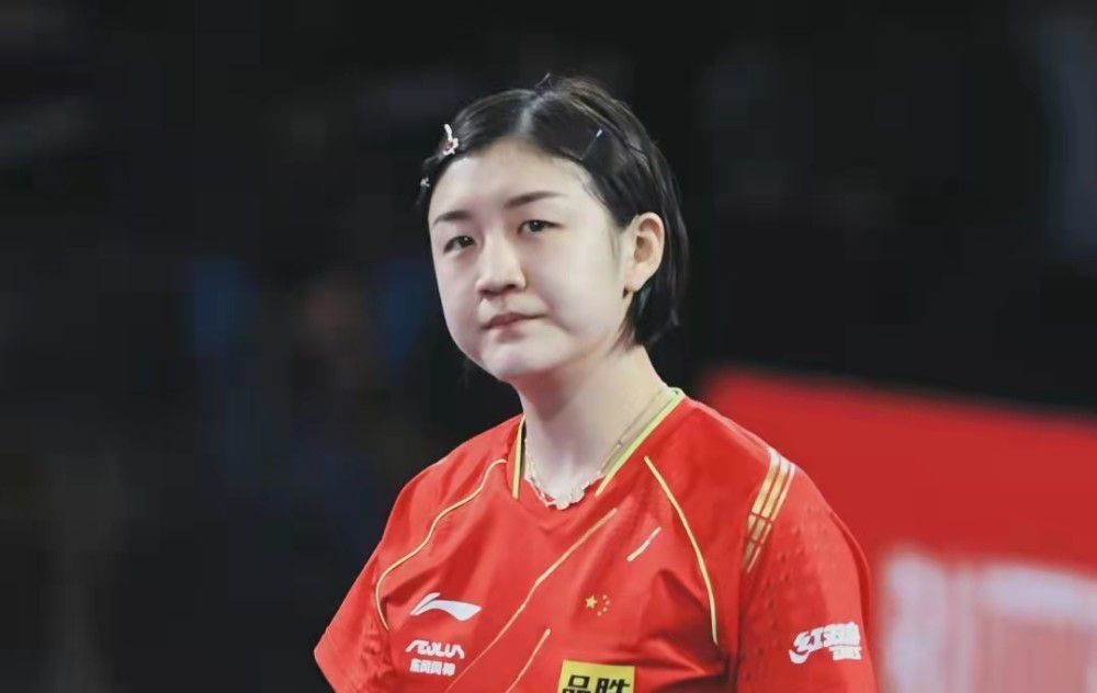 摸摸下面视频